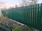 Забор из евроштакетника в городском посёлке Мга
