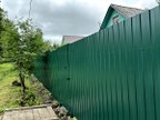 Забор из профнастила в городском посёлке Мга