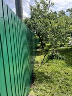Забор из профнастила в деревне Карловка