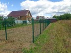 Забор из 3D сетки в деревне Село