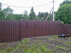 Забор из евроштакетника в деревне Лопухинка