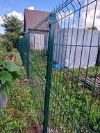 Забор из 3D сетки в деревне Чудской бор