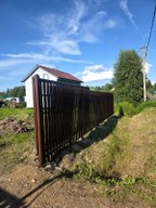 Забор из евроштакетника в массиве Славянка
