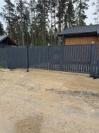 Забор из евроштакетника в КП Акватория