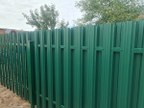 Забор из евроштакетника в СНТ Лесное