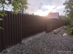 Забор из евроштакетника в городском посёлке Синявино