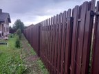 Забор из евроштакетника в посёлке Ропша